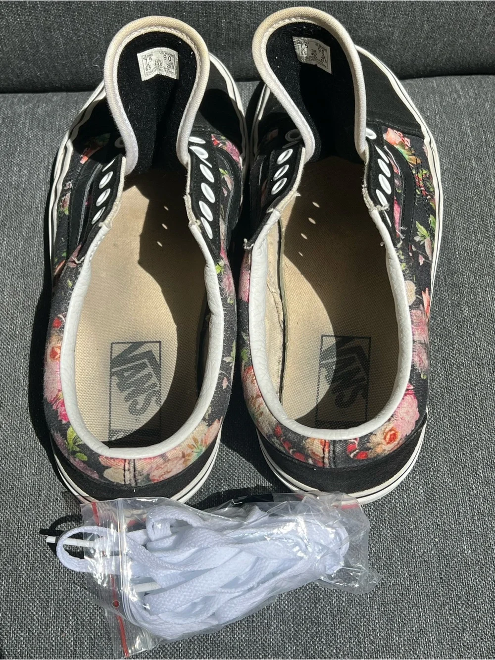 Vans Old Skool Garden Floral Sneakers - Women’s 9.0